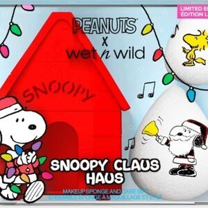 Wet n Wild x Peanuts Holiday collection new